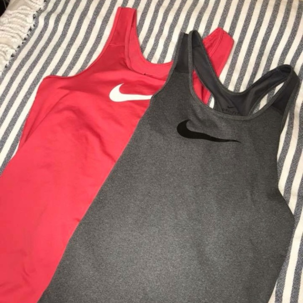 Nike athletic tank tops